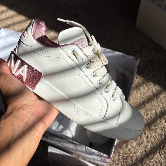 Dolce & Gabbana Sneakers - Picture 2 of 3